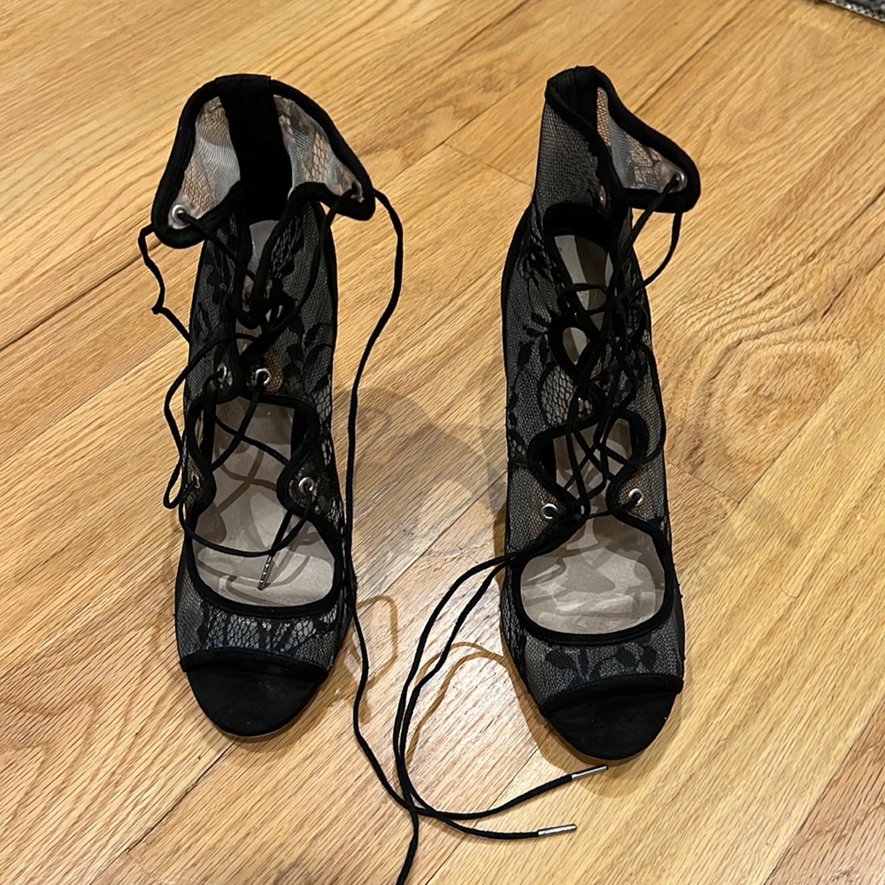 BEAUTIFUL lace heels